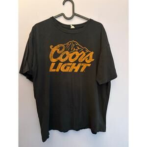 Vintage Coors Light Distressed T-Shirt Medium Beer Product Casual Men Women